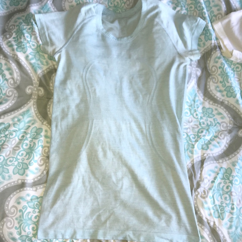light blue Lululemon top